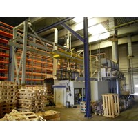 Sand removal and heat treatment system for aluminium parts